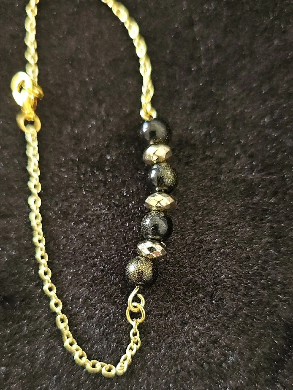 N/A delicate gold